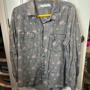 Billy T Women's Floral Button Down Shirt - Gray